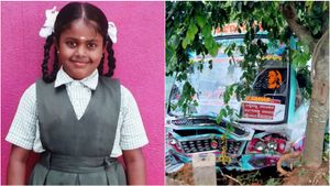 ಚಿಕ್ಕಮಗಳೂರಿನಲ್ಲಿ ಬಸ್‌ ಹರಿದು ವಿದ್ಯಾರ್ಥಿನಿ ಸಾವು: ಚಾಲಕ ಪರಾರಿ, ಸಾರ್ವಜನಿಕರ ಆಕ್ರೋಶ