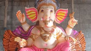 ಗಣೇಶ ಚತುರ್ಥಿ: ಚಿಕ್ಕಬಳ್ಳಾಪುರ ಮಾರುಕಟ್ಟೆಗೆ ಲಗ್ಗೆ ಇಟ್ಟ ಪರಿಸರ ಸ್ನೇಹಿ ಗೌರಿ-ಗಣೇಶ