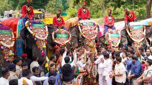 ಮೈಸೂರು ದಸರಾ ಜಂಬೂ ಸವಾರಿಯಲ್ಲಿ ಭಾಗವಹಿಸುವ ಆನೆಗಳು, ಅವುಗಳ ಹೆಸರು, ವಯಸ್ಸು, ಎತ್ತರ ಮತ್ತು ತೂಕವನ್ನು ತಿಳಿಯಿರಿ 