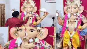 Video Call Ganesha: ಗಣೇಶ ಚತುರ್ಥಿಯಂದು ಈ 'ಗಣಪತಿ'ಗೆ ವೀಡಿಯೋ ಕಾಲ್ ಮಾಡಬಹುದು... ಈ ಅದ್ಭುತ ಮೂರ್ತಿ ಎಲ್ಲಿದೆ? 