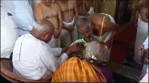  ಕುಟುಂಬದ 46 ಜನ ಸದಸ್ಯರ ಹೆಸರಿನಲ್ಲಿ ಮಾಜಿ ಪ್ರಧಾನಿ H.D.ದೇವೇಗೌಡ ದಂಪತಿ ಪೂಜೆ, ಎಲ್ಲಿ?, ಇಲ್ಲಿದೆ ಮಾಹಿತಿ