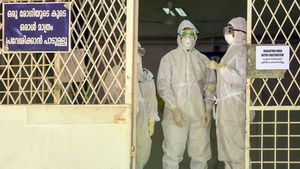 Nipah virus; ಕೇರಳದ 3 ಜಿಲ್ಲೆಗಳಲ್ಲಿ ಅಲರ್ಟ್‌ ಘೋಷಣೆ 