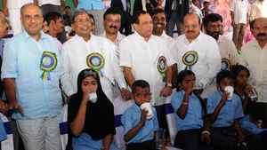 ಕ್ಷೀರಭಾಗ್ಯ ದಶಮಾನೋತ್ಸವ; ಮಧುಗಿರಿಯಲ್ಲಿ ಸೆ. 6ರಂದು ಬೃಹತ್ ಸಮಾವೇಶ 