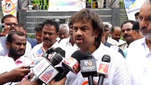 ಕಾವೇರಿ ವಿಚಾರದಲ್ಲಿ ಸಂಸದರು ಧ್ವನಿ ಎತ್ತಬೇಕು-ಸಚಿವ ಮಧು ಬಂಗಾರಪ್ಪ