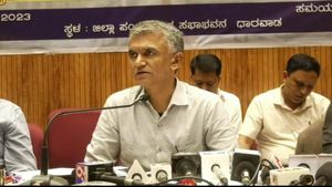 ಅಧಿಕಾರಿಗಳು ತಪ್ಪು ಮಾಡಿದ್ರೆ ಅಮಾನತು ಜೊತೆಗೆ ಕ್ರಮಿನಲ್ ಕೇಸ್-ಸಚಿವರ ಖಡಕ್‌ ವಾರ್ನಿಂಗ್‌