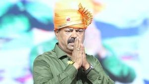  ನಾನು ಟಿಕೆಟ್‌ ಆಕಾಂಕ್ಷಿ, ಬಿಜೆಪಿಯಲ್ಲಿದ್ದೇನೆಂದು ಎದೆಬಗೆದು ತೋರಿಸಬೇಕಾ?-ರೇಣುಕಾಚಾರ್ಯ