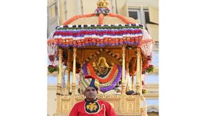 Mysuru Dasara 2023: ಮೈಸೂರು ದಸರಾ.. ಎಷ್ಟೊಂದು ಸುಂದರ.. ಚೆಲ್ಲಿದೆ ನಗೆಯ ಪನ್ನೀರ! 
