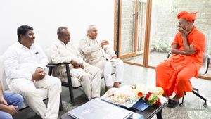 ಸ್ಥಳೀಯ ಚುನಾವಣೆಗಳಲ್ಲಿ ಸ್ವಂತ ಬಲದಿಂದ ಸ್ಪರ್ಧೆ: ಮುಖ್ಯಮಂತ್ರಿ ಚಂದ್ರು