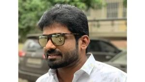  ಮಂಗಳೂರು: ಖ್ಯಾತ ಉದ್ಯಮಿ, ಮಹೇಶ್‌ ಬಸ್‌ ಮಾಲೀಕ ಆತ್ಮಹತ್ಯೆಗೆ ಶರಣು