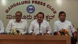 ತುಳುವನ್ನು ರಾಜ್ಯದ ಹೆಚ್ಚುವರಿ ಭಾಷೆಯನ್ನಾಗಿ ಮಾಡಲು ಬೆಂಗಳೂರಿನಲ್ಲಿ ಕಂಬಳ-ಶಾಸಕ ಅಶೋಕ್ ರೈ