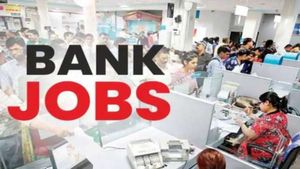 GECB Vijayapura jobs 2023: ವಿಜಯಪುರ ಬ್ಯಾಂಕ್‌ನಲ್ಲಿ ಕೆಲಸ ಖಾಲಿ ಇದೆ, ವೇತನ, ಆಯ್ಕೆ ತಿಳಿದು ಅರ್ಜಿ ಹಾಕಿ