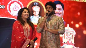  Mysuru yuva dasara 2023: ಯುವ ದಸರಾಗೆ ಚಾಲನೆ, ವಸಿಷ್ಠ ಸಿಂಹ ಹಾಡಿಗೆ ಕುಣಿದು ಕುಪ್ಪಳಿದ ಮೈಸೂರು ಮಂದಿ