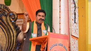 ದಕ್ಷಿಣ ಕನ್ನಡ ಲೋಕಸಭಾ ಕ್ಷೇತ್ರದ ಅಭ್ಯರ್ಥಿ ಬಗ್ಗೆ ಸುಳಿವು ಕೊಟ್ಟ ವಿಜಯೇಂದ್ರ; ಬಂಡಾಯಕ್ಕೆ ಬೀಳುತ್ತಾ ಬ್ರೇಕ್‌ ?