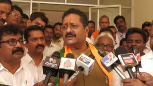 ಕಾಂಗ್ರೆಸ್ ಶಾಸಕರು ಬಂಡೆಯನ್ನು ಒಡೆದು ಜಲ್ಲಿಕಲ್ಲು ಮಾಡಿದ್ದಾರೆ: ಡಿಕೆಶಿ ವಿರುದ್ಧ ಯತ್ನಾಳ್‌ ವ್ಯಂಗ್ಯ