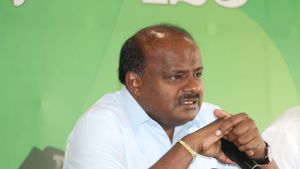 ಎಚ್‌ಡಿಕೆ ದತ್ತಮಾಲೆ ಹೇಳಿಕೆ ಸ್ವಾಗತಿಸಿದ ಬಜರಂಗದಳ, ವಿಎಚ್‌ಪಿ 
