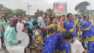 Male Mahadeshwara Hill: ನವೆಂಬರ್‌ 10ರಿಂದ ದೀಪಾವಳಿ ಜಾತ್ರೆ, ಮಲೆ ಮಾದಪ್ಪನ ಬೆಟ್ಟಕ್ಕೆ ಹರಿದುಬಂತು ಭಕ್ತಸಾಗರ