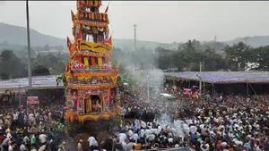 ಮಲೆ ಮಹದೇಶ್ವರ ಬೆಟ್ಟದಲ್ಲಿ ದೀಪಾವಳಿ ರಥೋತ್ಸವ ಸಂಪನ್ನ: ಲಕ್ಷಾಂತರ ಭಕ್ತರು ಭಾಗಿ 