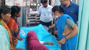 ಕಲಬುರಗಿ; ಬಿಸಿಯೂಟದ ಸಾಂಬಾರ್‌ಗೆ ಬಿದ್ದಿದ್ದ ವಿದ್ಯಾರ್ಥಿನಿ ಸಾವು 