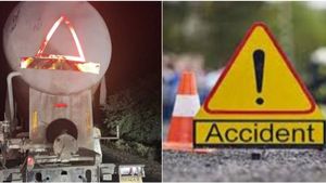 Accident: ಕೆಟ್ಟು ನಿಂತಿದ್ದ ವಾಹನಕ್ಕೆ ಟ್ಯಾಂಕರ್‌ ಡಿಕ್ಕಿ, ಮೂವರು ಸ್ಥಳದಲ್ಲೇ ಸಾವು