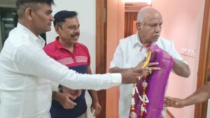  ಯತ್ನಾಳ್ ಬಗ್ಗೆ ನಾನ್‌ ಮಾತನಾಡಲ್ಲ: ಮಾಜಿ ಸಿಎಂ ಬಿಎಸ್‌ವೈ ಹೀಗೆ ಹೇಳಿದ್ದೇಕೆ?