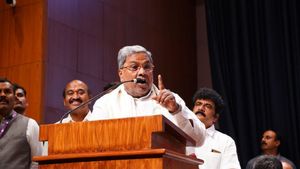 ಮಹಿಳೆಯನ್ನು ಬೆತ್ತಲೆಗೊಳಿಸಿ ಹಲ್ಲೆ: ನೊಂದ ಕುಟುಂಬಕ್ಕೆ ನ್ಯಾಯದ ಭರವಸೆ ನೀಡಿದ ಸಿಎಂ