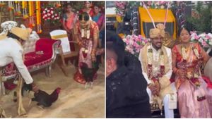 ಜೆಸಿಬಿಯಲ್ಲಿ ಮೆರವಣಿಗೆ, ಮಂಟಪದಲ್ಲೇ ಕೋಳಿ ಅಂಕ : ಉಡುಪಿಯಲ್ಲೊಂದು ವಿಭಿನ್ನ ಮದುವೆ
