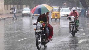  Heavy rain: ಬೆಳಗಾವಿ ಜಿಲ್ಲೆಯಲ್ಲಿ ಹಲವೆಡೆ ಭಾರೀ ಮಳೆ, ಬಿಸಿಲ ಧಗೆಗೆ ಬಾಡಿದ್ದ ಜನರ ಮುಖದಲ್ಲಿ ಮಂದಹಾಸ