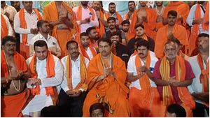 ತಿರುಪತಿ, ಕಾಶಿ ರೀತಿ ದತ್ತಪೀಠ ಧಾರ್ಮಿಕ ಸ್ಥಳವಾಗಬೇಕು: ಆರ್. ಅಶೋಕ್ ಒತ್ತಾಯ 