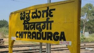  ಚಿತ್ರದುರ್ಗ, ಚಳ್ಳಕೆರೆ ಹಾಗೂ ಚಿಕ್ಕಜಾಜೂರು ರೈಲ್ವೆ ನಿಲ್ದಾಣಗಳ ಮೇಲ್ದರ್ಜೆಗೆ, ಇದಕ್ಕೆ ತಗಲುವ ವೆಚ್ಚ ಎಷ್ಟು ಕೋಟಿ ಗೊತ್ತಾ?