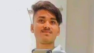 ಸೇಲ್ ಆಯ್ತು ಕಾಟೇರ ಸಿನಿಮಾ: ಮಾರಾಟವಾಗಿದ್ದು ಜಸ್ಟ್ 40 ರೂಪೀಸ್‌ಗೆ- ದರ್ಶನ್ ಫ್ಯಾನ್ಸ್ ಕೆಂಡಾಮಂಡಲ!
