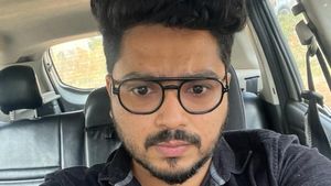 ಮಂಗಳೂರು: ಕಲ್ಯಾಣ ಮಂಟಪದಲ್ಲಿ ಮಾಜಿ ಪ್ರೇಯಸಿ ರಂಪಾಟ, ತಾಳಿ ಕಟ್ಟಿ ವರ ಎಸ್ಕೇಪ್‌