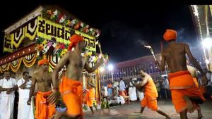 ಶಿವಾಜಿ ವಂಶಸ್ಥರಿಂದ ತುಳುನಾಡಿನಲ್ಲಿ ಗೋಂದೊಳು ಪೂಜೆ: ಕರಾವಳಿಯಲ್ಲಿ ಮರಾಠಿಗರ ವಿಶೇಷ ಆರಾಧನೆ