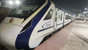 Vande Bharat Train; ಮಂಗಳೂರು-ಮಡಗಾಂವ್ ರೈಲು ಭಟ್ಕಳದಲ್ಲಿ ನಿಲ್ಲಲಿ 