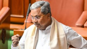 ಲೋಕಸಭಾ ಚುನಾವಣೆ ಬಳಿಕ ಕುಮಾರಸ್ವಾಮಿ ಮತ್ತವರ ಕುಟುಂಬ ಕೇಸರಿಶಾಲು ಕಿತ್ತೆಸೆಯುವುದು ನಿಶ್ಚಿತ: ಭವಿಷ್ಯ ನುಡಿದ ಸಿದ್ದರಾಮಯ್ಯ