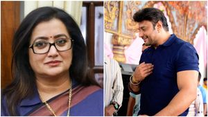 Darshan: ಸುಮಲತಾ ಮನೆಗೆ ಚಾಲೆಂಜಿಂಗ್ ಸ್ಟಾರ್ ದರ್ಶನ್ ಭೇಟಿ; ಮಂಡ್ಯ ಟಿಕೆಟ್ ವಿಚಾರ ಚರ್ಚೆ?