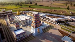 ರಾಮಮಂದಿರದಂತೆಯೇ ಹುಬ್ಬಳ್ಳಿಯ ಈ ಊರಲ್ಲೊಂದು ಬೃಹತ್‌ ಶಿವಾಲಯ-ವಿಶೇಷತೆಗಳೇನು?