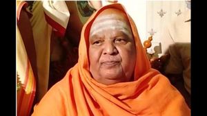 Kodi Mutt Sri: ಶಾಕಿಂಗ್ ಭವಿಷ್ಯ: ರಾಷ್ಟ್ರೀಯ ನಾಯಕರು, ಸನ್ಯಾಸಿ ಸೇರಿ ಮೂವರ ಸಾವಾಗಲಿದೆ: ಕೋಡಿಮಠದ ಶ್ರೀ