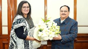 ಮಂಡ್ಯದಲ್ಲಿ ಮೈತ್ರಿ; ನಡ್ಡಾ, ಸಂತೋಷ್‌ ಭೇಟಿಯಾದ ಸುಮಲತಾ! 
