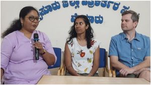  ಕುಟುಂಬ ಹುಡುಕುತ್ತಾ ಸ್ವೀಡನ್‌ನಿಂದ ಮೈಸೂರಿಗೆ ಬಂದ ಯುವತಿ! ಏನಿದು ಪ್ರಕರಣ