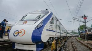 Vande Bharat Express: ಅತೀ ಶೀಘ್ರದಲ್ಲೇ ಬರಲಿವೆ ಮತ್ತೆರಡು ವಂದೇ ಭಾರತ್ ರೈಲುಗಳು-ಯಾವ ಮಾರ್ಗ? ಮಾಹಿತಿ, ವಿವರ    