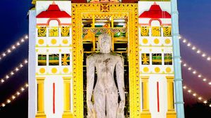 ವೇಣೂರಿನಲ್ಲಿ 12 ವರ್ಷಕ್ಕೊಮ್ಮೆ ಧರೆಗಿಳಿಯುವ ಸ್ವರ್ಗ: ಕೌತುಕ ಕಾಣಲು ಇನ್ನು 4 ದಿನ ಮಾತ್ರ ಅವಕಾಶ