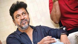 Shivrajkumar Campaign: ಶಿವರಾಜಕುಮಾರ್‌ಗೆ ಮೀನೂಟಾ ಅಂದ್ರ ತುಂಬಾ ಇಷ್ಟ ಅಂತೆ...