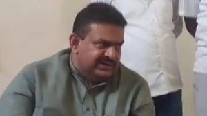 Raichur: ರಾಯಚೂರಿನಲ್ಲಿ ತಣ್ಣಗಾಗದ ಬಂಡಾಯದ ಬೆಂಕಿ: ಬಿವಿ ನಾಯಕ್, ತಿಪ್ಪರಾಜು ಜೊತೆ ಬಿಜೆಪಿ ಸಂಧಾನ ವಿಫಲ!