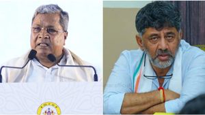 'ಡಿ.ಕೆ ಶಿವಕುಮಾರ್‌ ಅಥವಾ ಸಿದ್ದರಾಮಯ್ಯ; ಸೋಲಿನ ಹೊಣೆ ಯಾರ ತಲೆಗೆ ಕಟ್ಟುವ ಸಿದ್ಧತೆಯಲ್ಲಿ ಕಾಂಗ್ರೆಸ್‌'