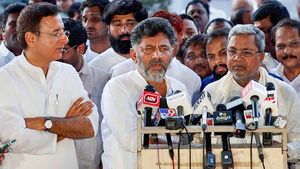 Congress 4 Candidate list: ಕಾಂಗ್ರೆಸ್ ಪಾಲಿಗೆ ಕಗ್ಗಂಟಾದ ನಾಲ್ಕು ಕ್ಷೇತ್ರ: ಕಾಂಗ್ರೆಸ್ ಅಭ್ಯರ್ಥಿ ಅಂತಿಮಕ್ಕೆ ಸಿದ್ದು, ಡಿಕೆ