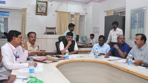  ಚಿತ್ರದುರ್ಗ: ಎಸ್‌ಎಸ್‌ಎಲ್‌ಸಿ ವಾರ್ಷಿಕ ಪರೀಕ್ಷೆ ವೇಳೆ ಕಟ್ಟುನಿಟ್ಟಿನ ಕ್ರಮ ಕೈಗೊಳ್ಳಲು ಸೂಚನೆ