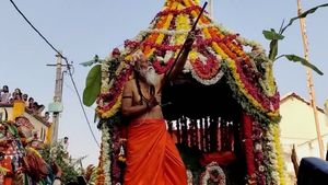 ಕಾರ್ಮೋಡ ಕವಿದಿತ್ತೋ, ಕೆರೆ - ಕಟ್ಟೆ ತುಂಬ್ಯಾವೋ: ಚನ್ನಗಿರಿಯ ರಾಮಲಿಂಗೇಶ್ವರನ ಕಾರ್ಣಿಕ! 