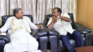 ಸತ್ಯ ಹೇಳಿದ ಸಿದ್ದರಾಮಯ್ಯ, ನಂಬಿಕೆ ದ್ರೋಹ ಎಂದ ಎಚ್‌ಡಿಕೆ!