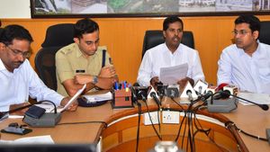 ಲೋಕಸಭಾ ಚುನಾವಣೆ: ಮಂಡ್ಯ ಕ್ಷೇತ್ರದ ಬಗ್ಗೆ ಮಾಹಿತಿ ಕೊಟ್ಟ ಜಿಲ್ಲಾಧಿಕಾರಿ