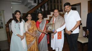 ಮಂಗಳಾ ಅಂಗಡಿ ನಿವಾಸಕ್ಕೆ ಜೆಪಿ ನಡ್ಡಾ ಭೇಟಿ: ಬೆಳಗಾವಿ ಟಿಕೆಟ್ ಕುರಿತು ಚರ್ಚೆ- ಯಾರಿಗೆ ಸಿಗಲಿದೆ ಟಿಕೆಟ್? 